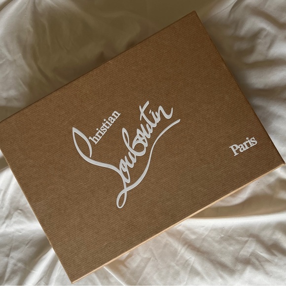 Christian Louboutin - So Kate - Picture 7 of 8